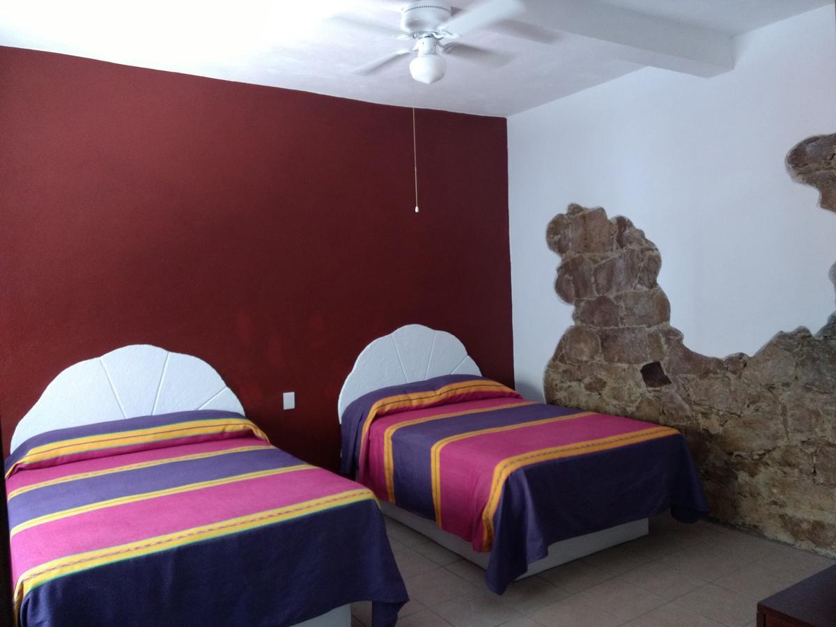 Hotel Hacienda Morales. กัวนาฮัวโต ภายนอก รูปภาพ